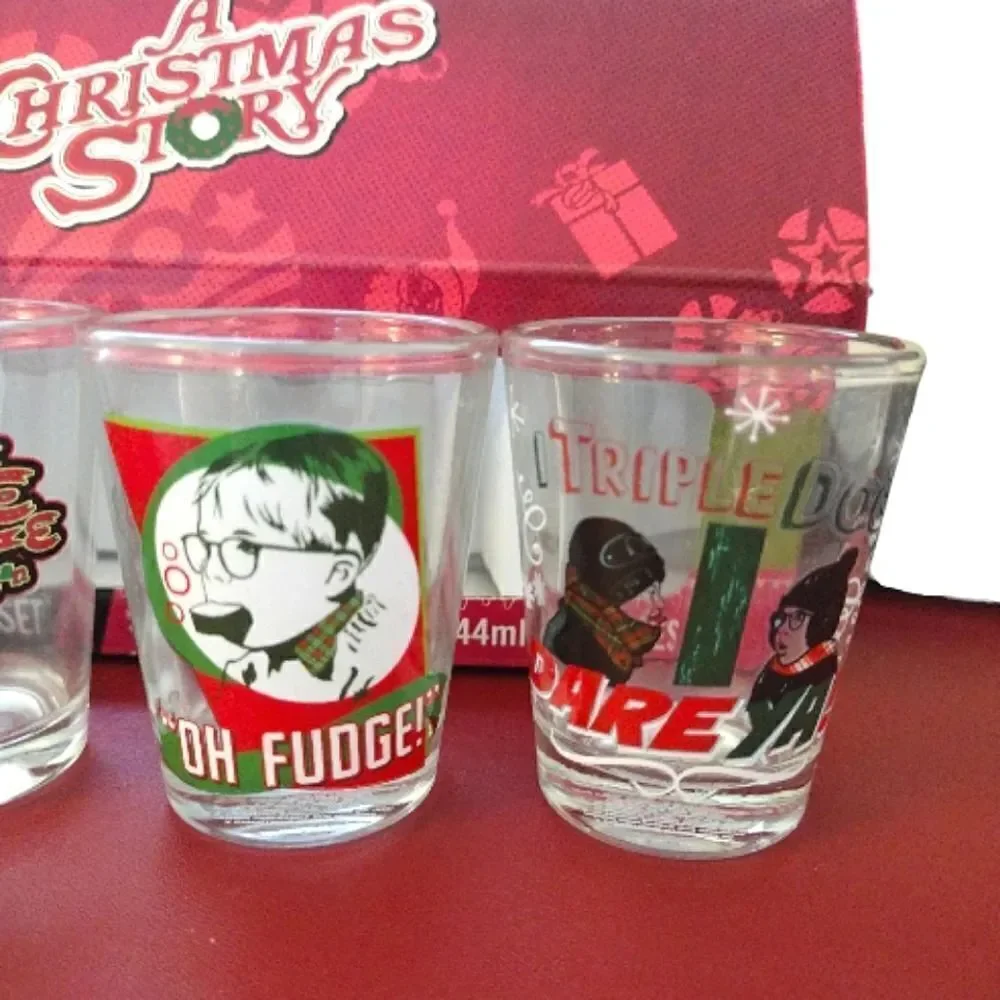 A Christmas Story Printed 1.5oz Glassware Shot Glasses Set Of 4 NWT
